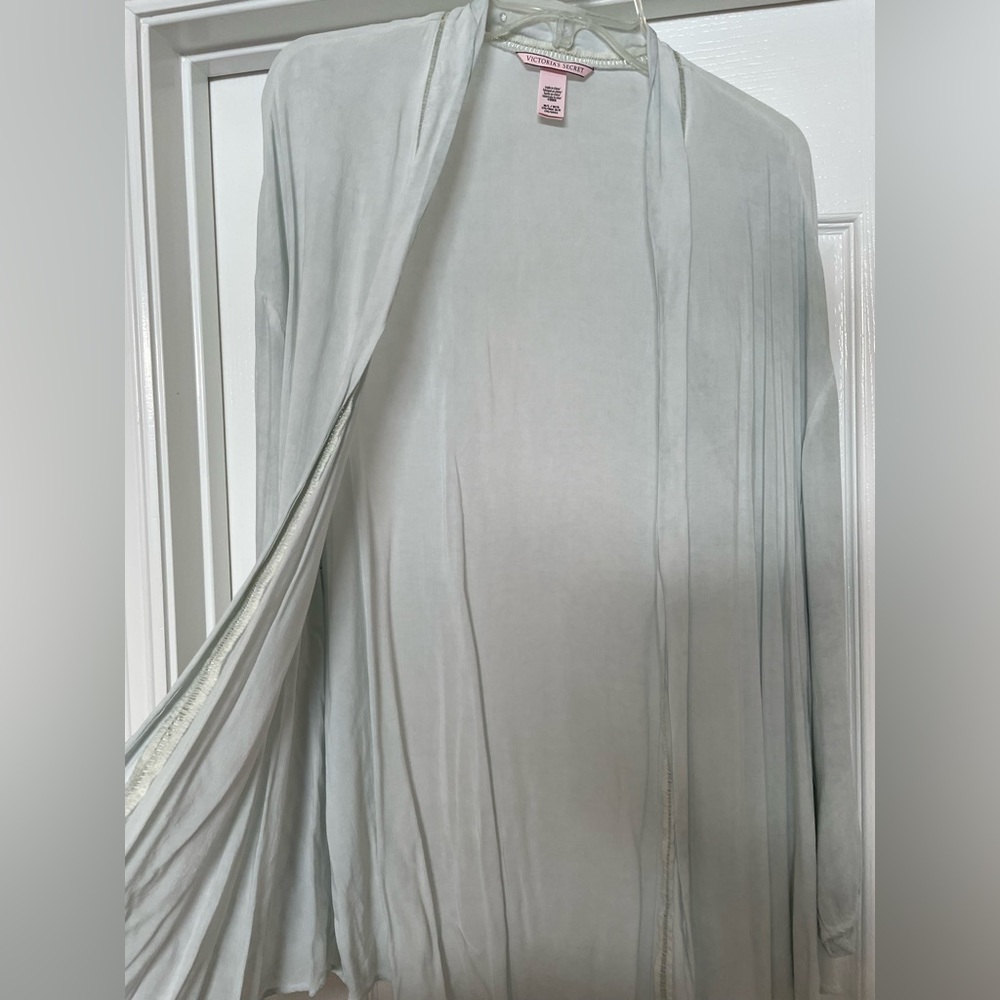 Victoria’s Secret open front robe size Med/Large- pale aqua - Picture 2 of 6